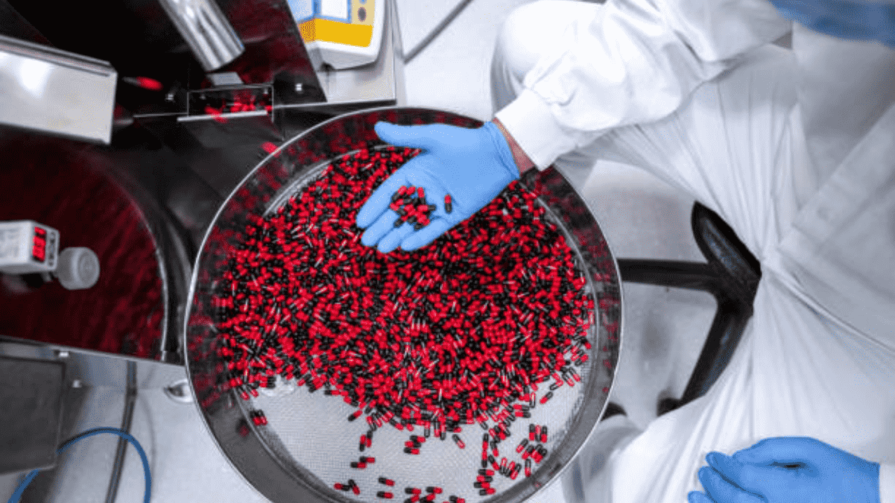 Працівник на виробництво вітамінів